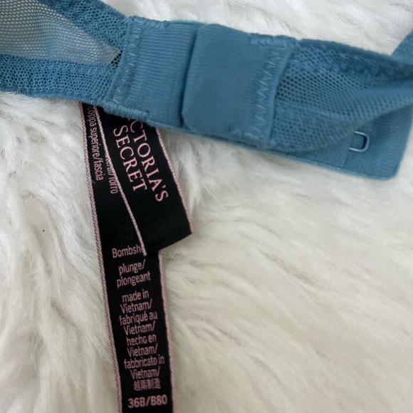 Victoria‘s Secret Bombshell Bra, 36B - Picture 4 of 4